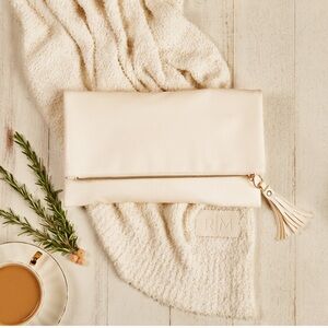 Rachel Miriam NWT White Ivory Vegan Pebble Leather Clutch Bag Purse